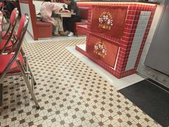 -海底捞火锅(长宁路龙之梦店)