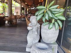 -Pundi Pundi Restaurant