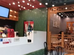 -茶理宜世(乐峰广场·尝乐集店)