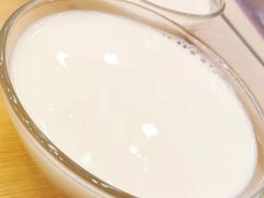 -佰搭果·广式茶餐厅(西华路店)