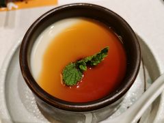 黑糖豆花-云海肴·汽锅鸡·云南菜(天山百盛优客店)