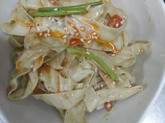 -多嘴超级肉蟹煲(欧亚卖场店)