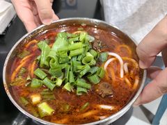 秘制红烧羊肉粉-张家羊肉汤粉小吃店