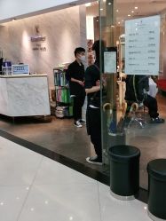 -Kraemer Paris  苏豪路易士·嘉玛发廊