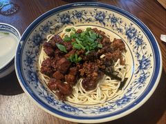 -辣肉面大王(天平路店)