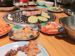 -唯成•韩国炭火烤肉 유성고기