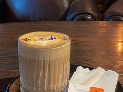 山茶荔枝拿铁-黑草莓(重庆路店)