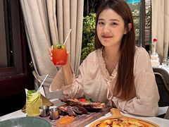 -芳草地西式融合餐厅(回龙窝店)