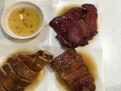 贵妃鸡/烧鸭/叉烧三拼-港久茶餐厅(鹭洲里店)