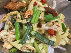 -川堂风·跷脚牛肉·乐山爆炒(宝山日月光店)