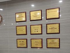 -上海仁爱医院口腔科 · 种植