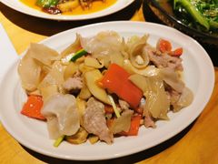 -十三式重庆江湖菜(金茂览秀城店)