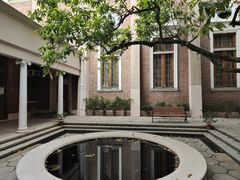 -香港大学