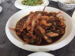 -侬佳蒸菜馆(听潮店)