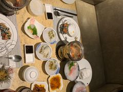 -雍和会海鲜姿造自助(湖东路店)