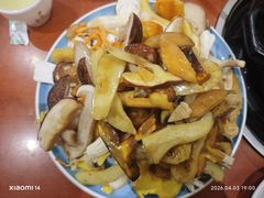 -菌之家·专业纯野生菌火锅·特色炒菌