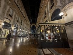 -埃马努埃莱二世拱廊