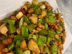 宫爆鸡丁-芳芳餐厅(白沙路店)