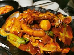 海鲜炒年糕-本家韩国烤肉(青岛万象城店)
