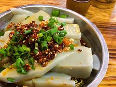 梅子酒-小锅巴纳西餐厅