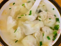 鲜肉小馄饨-小姜锅贴(凤凰街店)