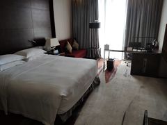 -广州天河希尔顿酒店