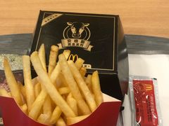 -麦当劳(长兴路万达店)