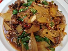 -鲁南仔·滕州炒鸡(经三路店)