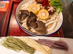 -袁老四重庆老火锅(桐梓坡店)