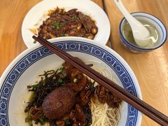 -沪西老弄堂面馆(定西路店)