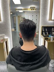 -即型男士理发工作室