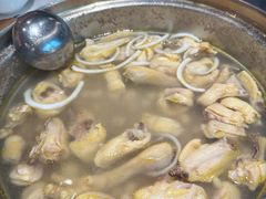 -烹然四季椰子鸡火锅(姚家园万象汇店)