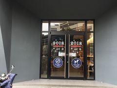 门面-苗乡米线(建军路店)