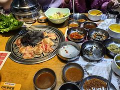 -老炉家木炭烤肉(长江国际店)