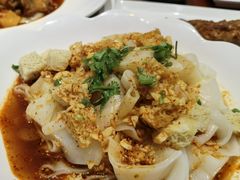 石河子凉皮-哈密古丽新疆餐厅(江北融创店)