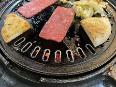 -胡悦里韩式烤肉(芝罘万达广场店)