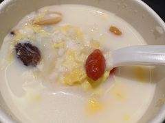 -清真老马家国华牛奶鸡蛋醪糟(正宁路店)