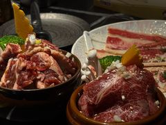 -山川小町·极番烧肉(新地假日广场店)