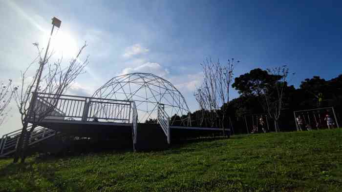 格林东庄营地-"可喂多种小动物起码有十种,孩子很喜欢,相.