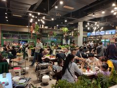 大堂-钢管厂五区小郡肝串串香(蜀都万达店)