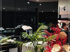 -唐拉雅秀酒店-西锦汇空中BBQ·思创餐厅