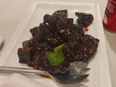 -梅龙镇酒家(南京西路总店)