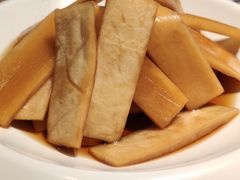 凉拌萝卜皮-牛村来人潮汕牛肉火锅(西单店)