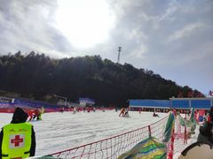 -大别山南武当滑雪场