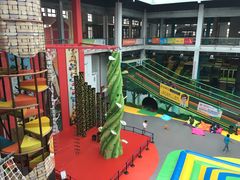 -蒙特利亲子乐园