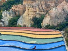-彩色沙林风景区