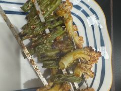 -许哥东北烧烤·铁丳烤串·宫后夹肉(繁花中心店)