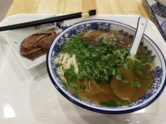 -舌尖尖兰州牛肉面(裕廊坊店)