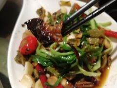 酸菜炒大肠-大川先生·小龙虾·川菜(信义坊店)