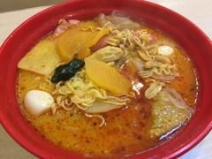 -吕阿婆骨汤麻辣烫(云岗店)